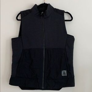 *ACCEPTING ALL OFFERS* Reebok Athletic Vest